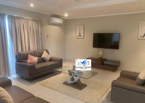 Exclusive Apartment In Handsworth - 4 Bedrooms