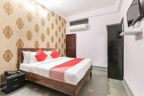 Hotel Oyo 69996 Convivial Homes