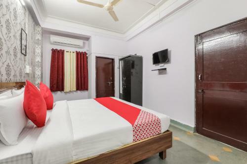 Hotel Oyo 69996 Convivial Homes
