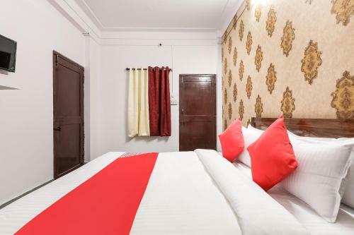 Hotel Oyo 69996 Convivial Homes