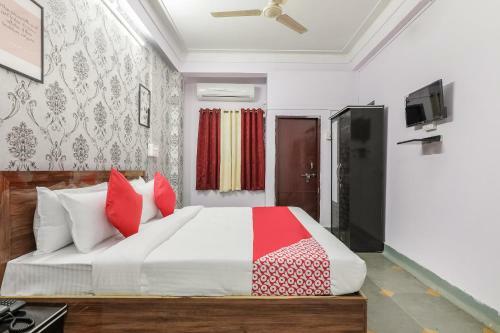 Hotel Oyo 69996 Convivial Homes