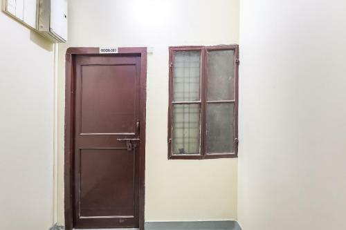 Hotel Oyo 69996 Convivial Homes