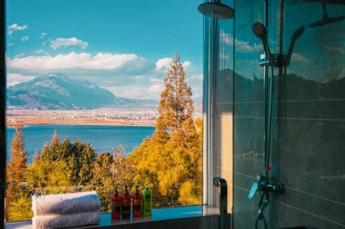 Hotel Mountain And Lake Villa Resorts Lijiang