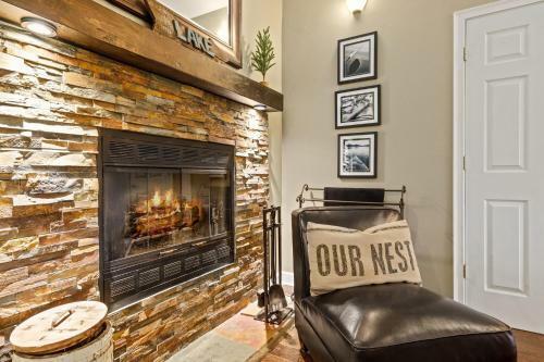 Avalon Landing - Lake Access - New!