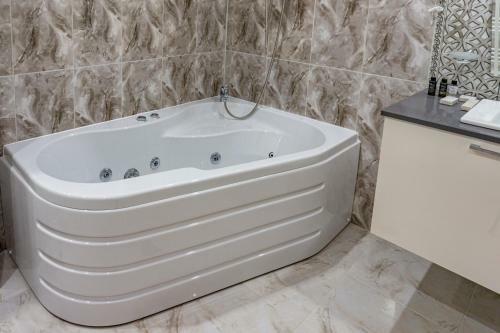 ????? ????? / Hotel Ariel