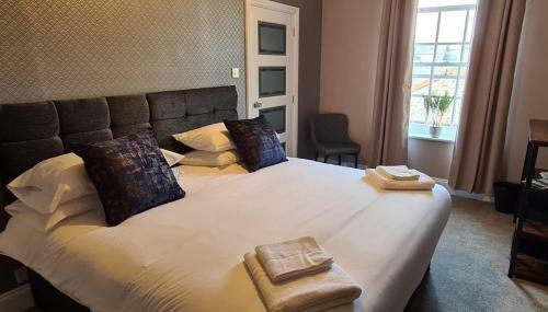 The Bold Arms Hotel