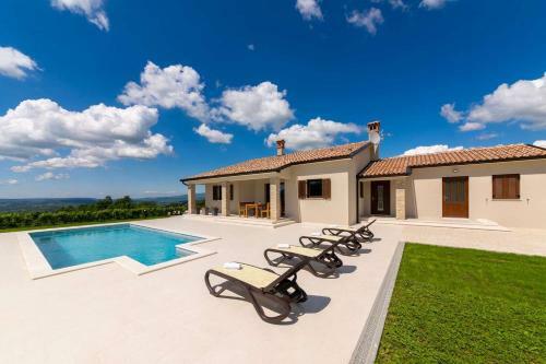 Villa Monti