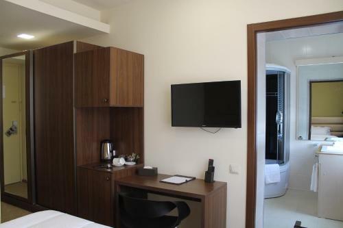 Hotel Pirimze Plaza