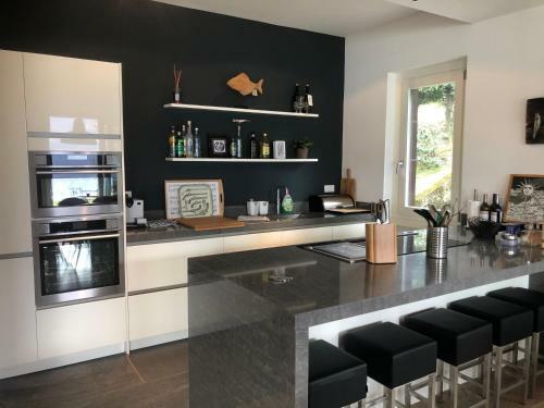 Remarkable 4-bed Villa In Bellano
