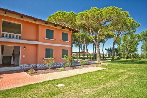 Apartamento La Fattoria Di Tirrenia