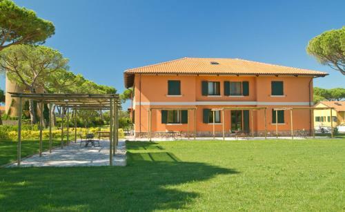 Apartamento La Fattoria Di Tirrenia