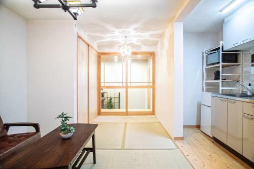 Rakushikan