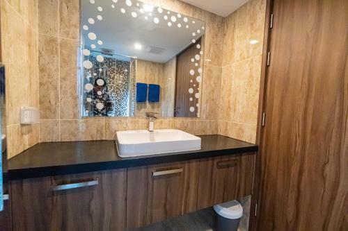 Apartamento Grand Avenue By Fantasea Beach