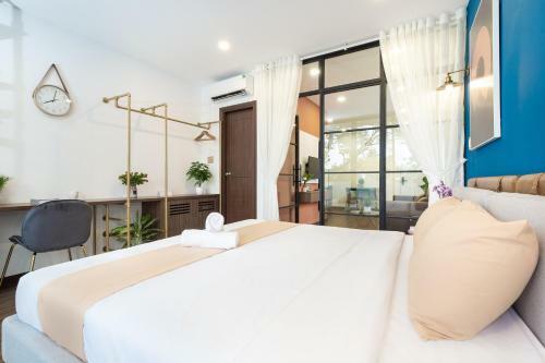 Cozrum Smart - First Target Hotel