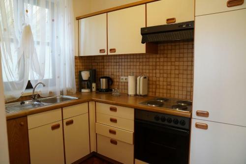 Bed & Breakfast Pension Thermenland