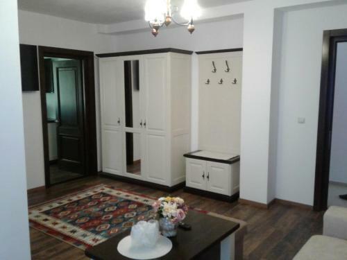 Hostal Pensiunea In Poiana