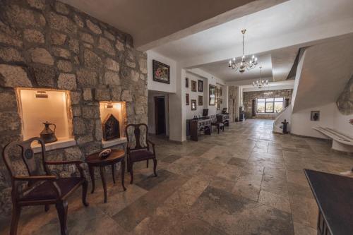 Hostal Crama Apogeum