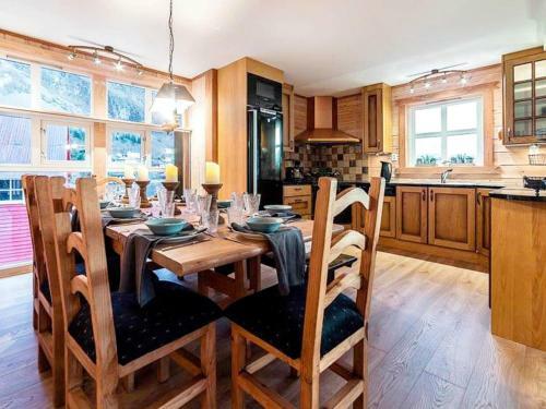 Apartment Midsund II