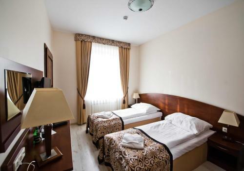 Hotel Dw�r Niemierzyce