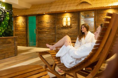 Hunguest Hotel Feny�