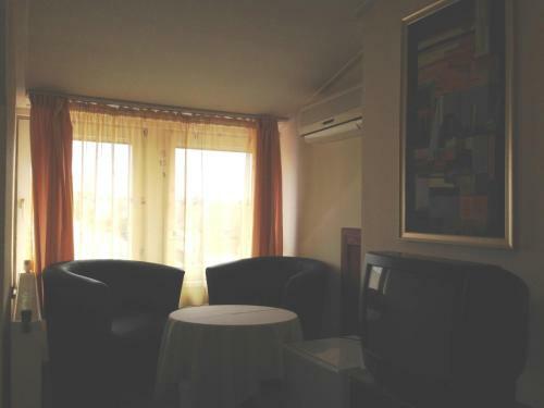 Alf�ld Hotel & �tterem