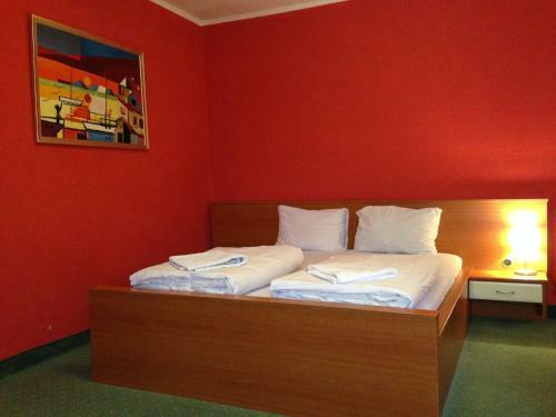 Alf�ld Hotel & �tterem