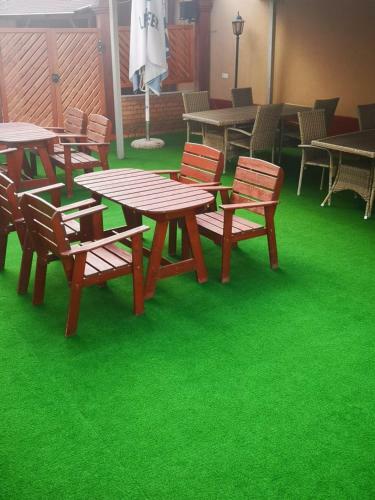 Alf�ld Hotel & �tterem