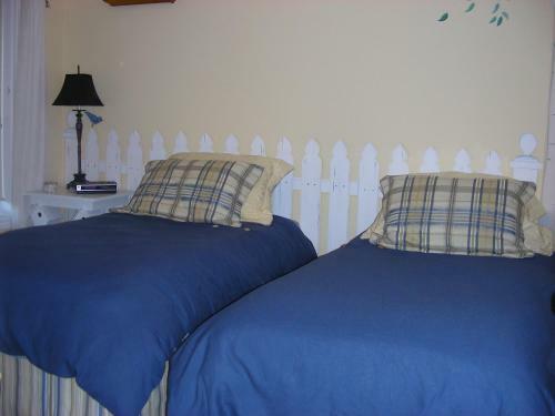 Golden Pathways Retreat B&B