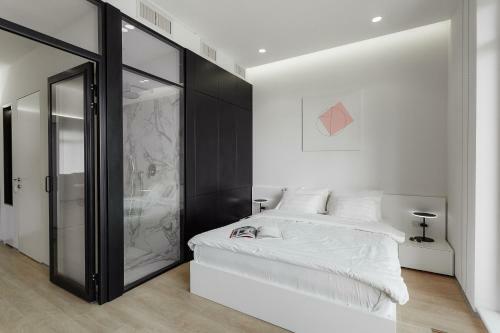Sea And Sky Apartment