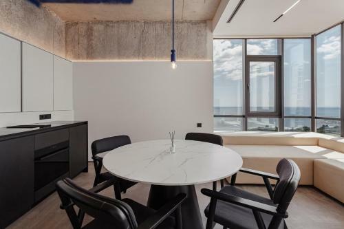 Sea And Sky Apartment