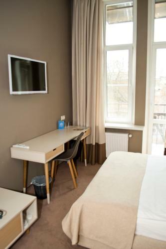 Poet Art Hotel