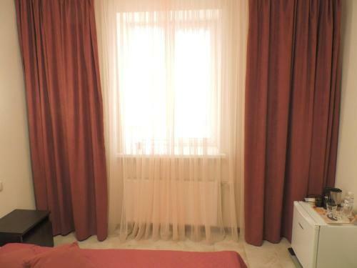 Breeze Hotel