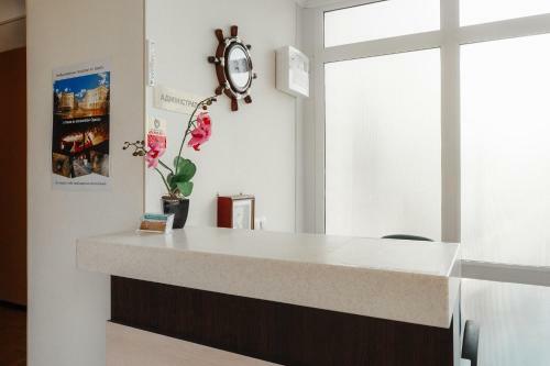Breeze Hotel