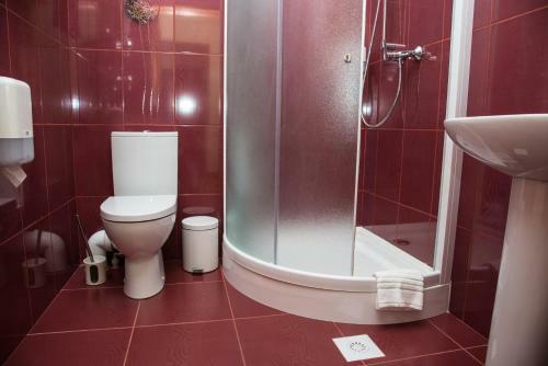 12 Months Mini Hotel
