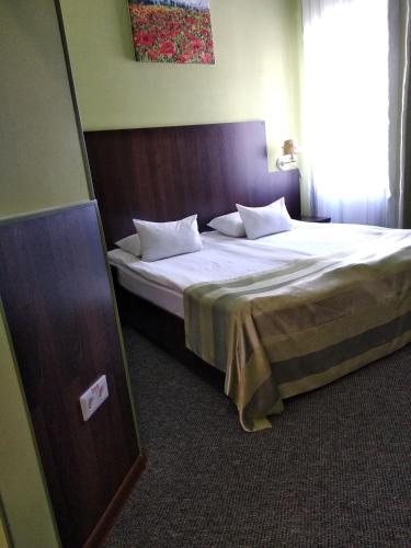 12 Months Mini Hotel