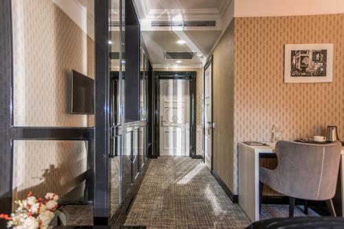 Hotel Wall Street By Ribas