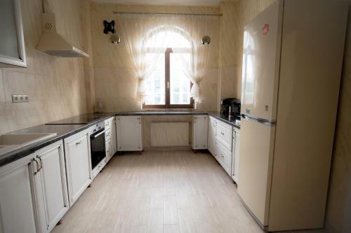 Grecheskaya St Apartments