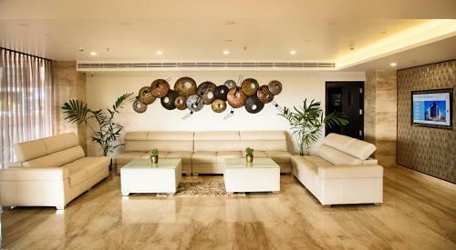 Phlox Hotel Hubli