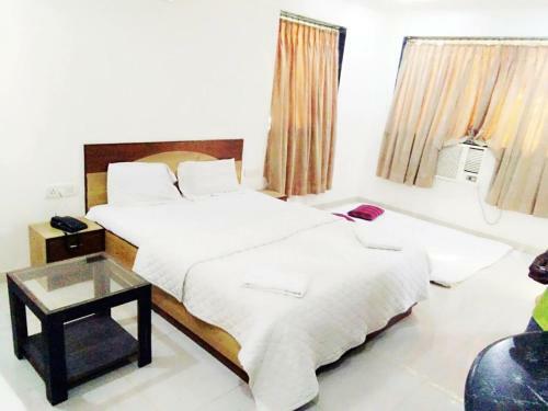 Hotel Complimentary Water Park Igatpuri