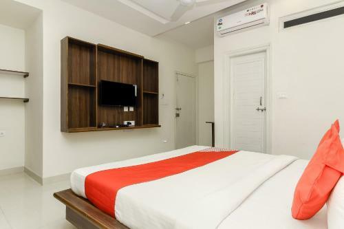 Capital O Hyd756 Hotel Green Leaf