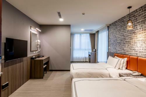 San Chiao Hotel