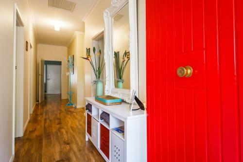 Indulge Homes - 77 Olive
