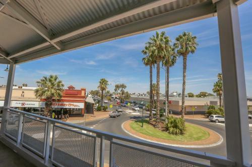 Aparthotel Indulge Apartments - Cbd