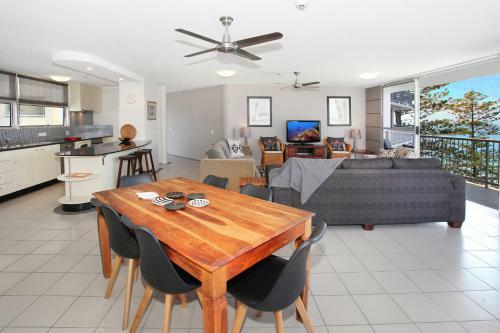 Syrenuse 22 - Three Bedroom Oceanview Apartment On Mooloolaba Esplanade