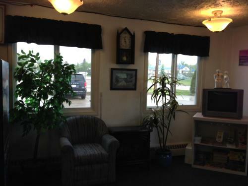 Plains Motor Inn