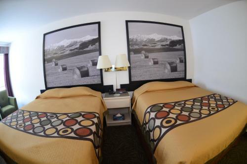 Hotel Super 8 By Wyndham Taber Ab