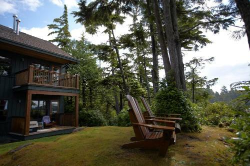 Middle Beach Lodge