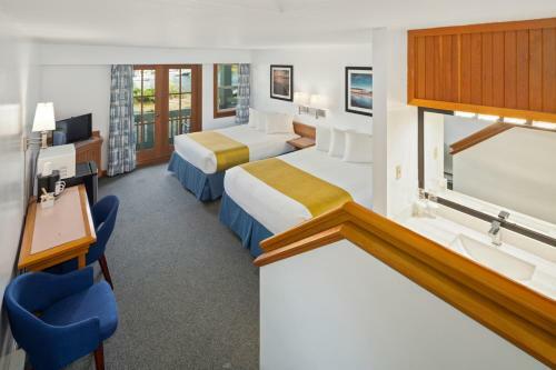 Hotel Canadian Princess Lodge & Marina