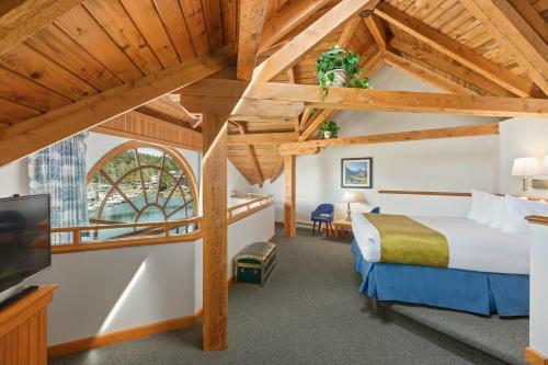 Hotel Canadian Princess Lodge & Marina
