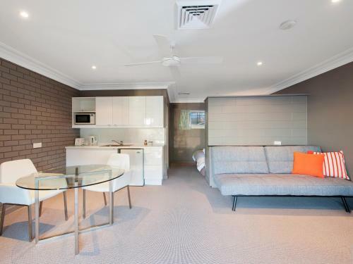 Dutchies Motel Nelson Bay